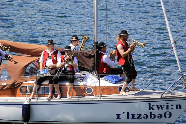 利足球的潜 利足球的潜